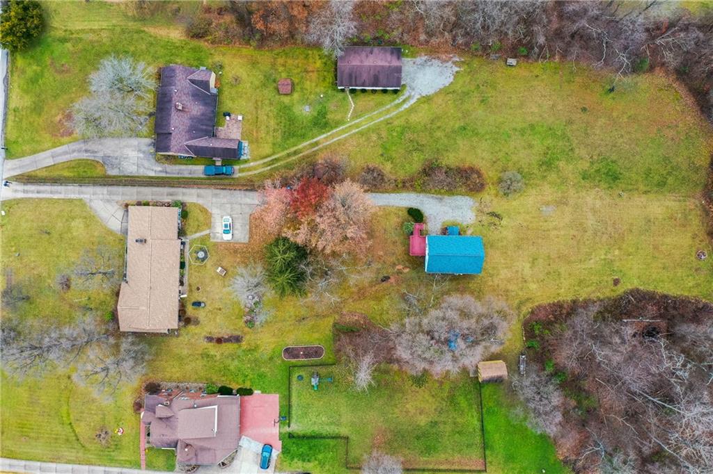 1733 Brodhead Road Coraopolis, PA 15108 - Photo 2 of 25 Gallery Image 2