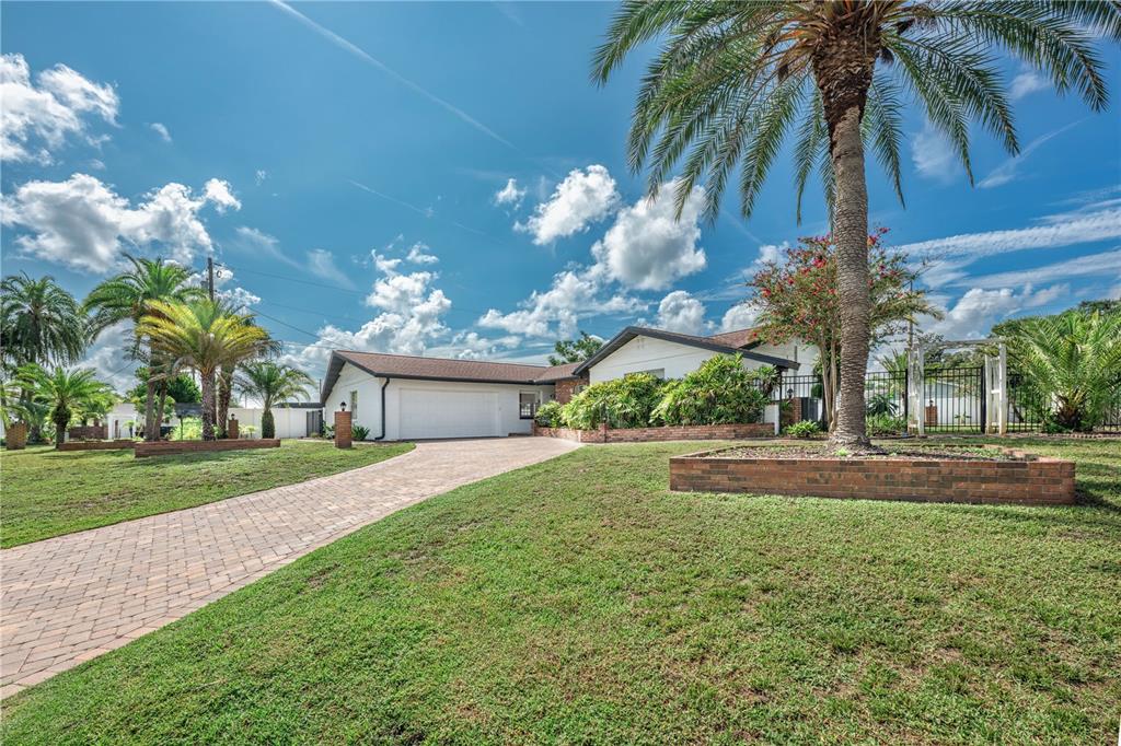 2826 Ambergate Road Winter Park, FL 32792 - Photo 4 of 28