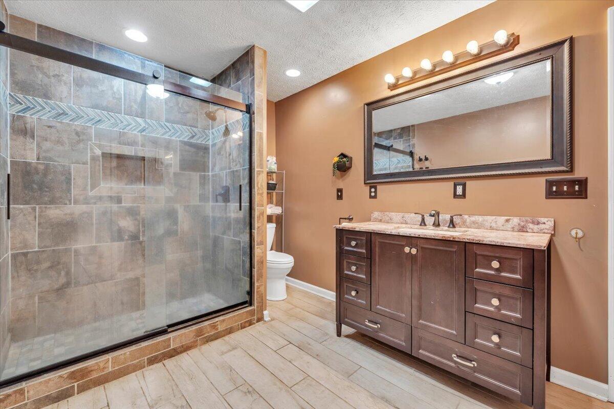 2412 Quarterwood Road Montvale, VA 24122 - Photo 23 of 55 23-MIB09502