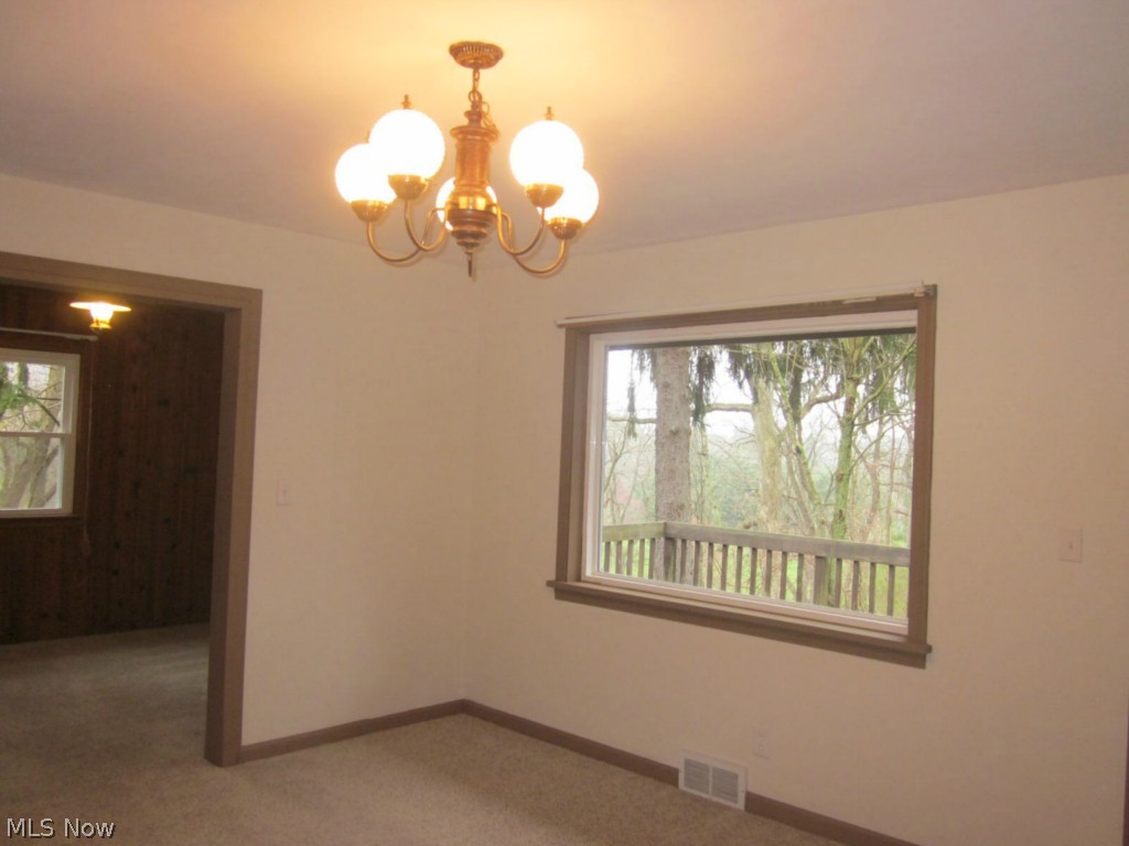 1719 Akron Peninsula Road Akron, OH 44313 - Photo 9 of 17 Gallery Image 9