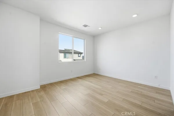 $698,990 | 27341 Bear Creek Lane, Valencia, CA 91381