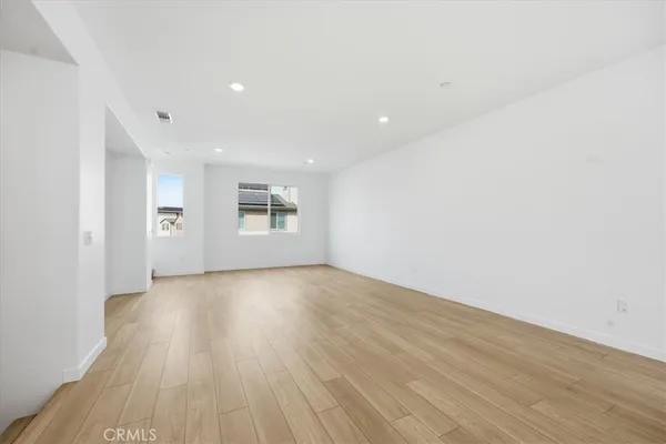 $698,990 | 27341 Bear Creek Lane, Valencia, CA 91381