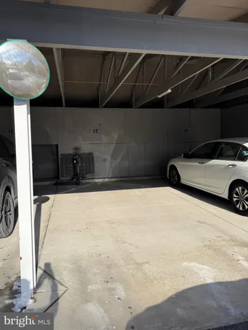 $194,900 | 15401 Bassett Lane, Unit 452E, Silver Spring, MD 20906