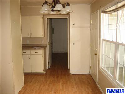 6306 Southcrest Road Fort Wayne, IN 46816 - Photo 4 of 9
