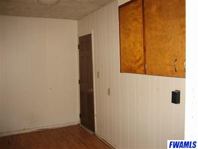 6306 Southcrest Road Fort Wayne, IN 46816 - Photo 6 of 9
