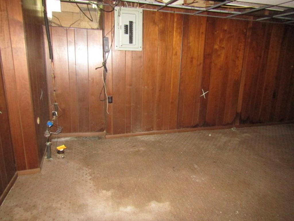 1214 1/2 3rd Street McKees Rocks, PA 15136 - Photo 23 of 28 a view of an empty room