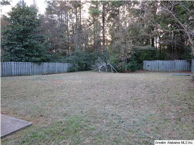 622 McPhearson Lane Bessemer, AL 35023 - Photo 2 of 12