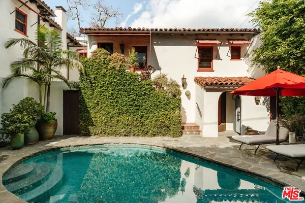 $2,695,000 | 200 South Mansfield Avenue, Los Angeles, CA 90036