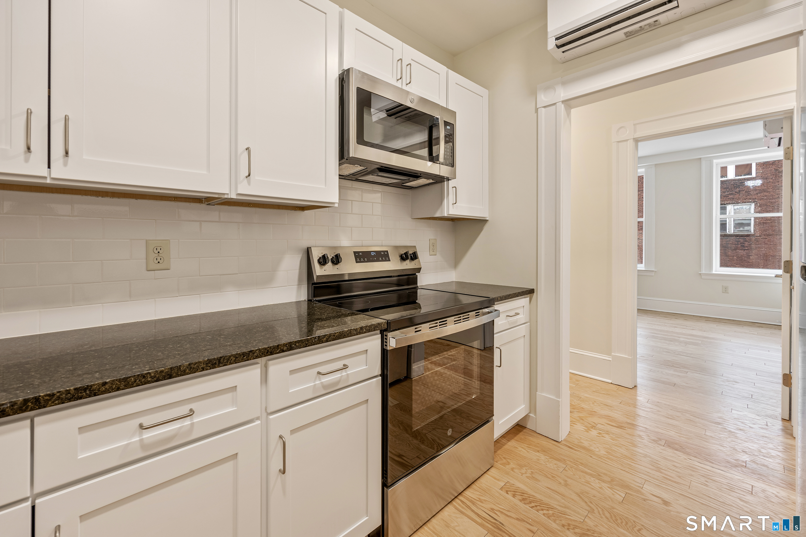 1355 Main Street, Unit 204 Hartford, CT 06103 - Photo 12 of 20