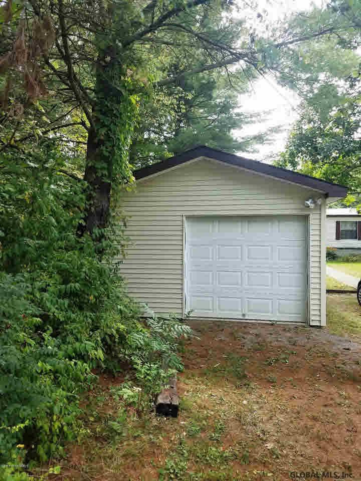 43 Cedar Ridge Way Hartford, NY 12827 - Photo 2 of 21 Photo 2