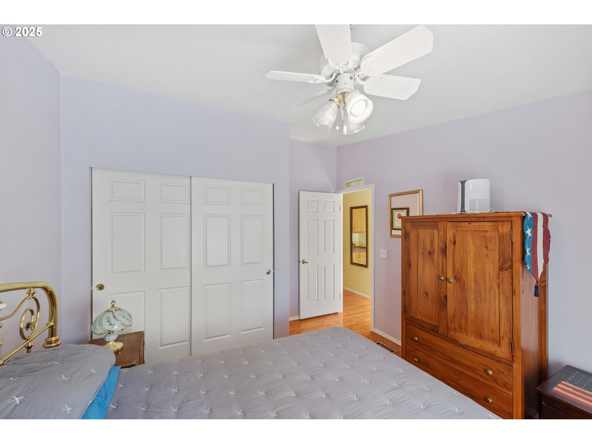 1615 Kristi Loop Lakeside, OR 97449 - Photo 21 of 38 a view of a livingroom with furniture