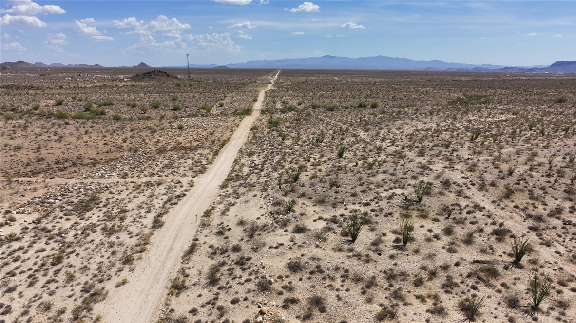 10638 Cascabel Road Yucca, AZ 86438 - Photo 37 of 60 Gallery Image 37