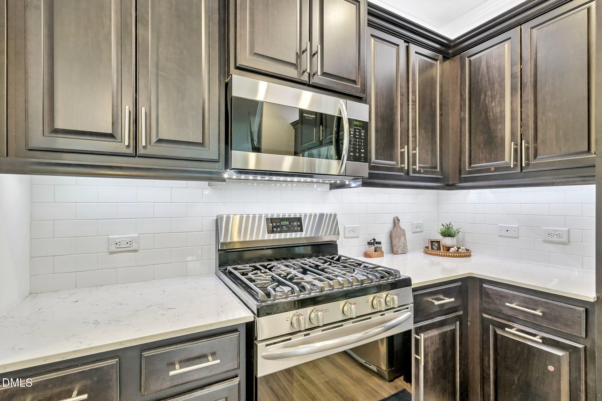 5409 Advancing Avenue Raleigh, NC 27616 - Photo 14 of 34 20-web-or-mls-Advancing Ave-S2804-020