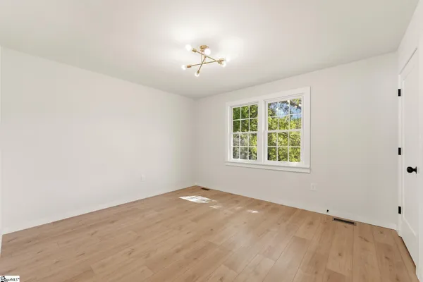 $325,000 | 207 Donaree Drive, Anderson, SC 29625