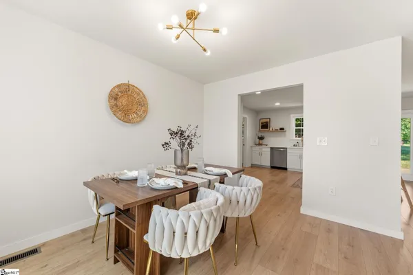 $325,000 | 207 Donaree Drive, Anderson, SC 29625