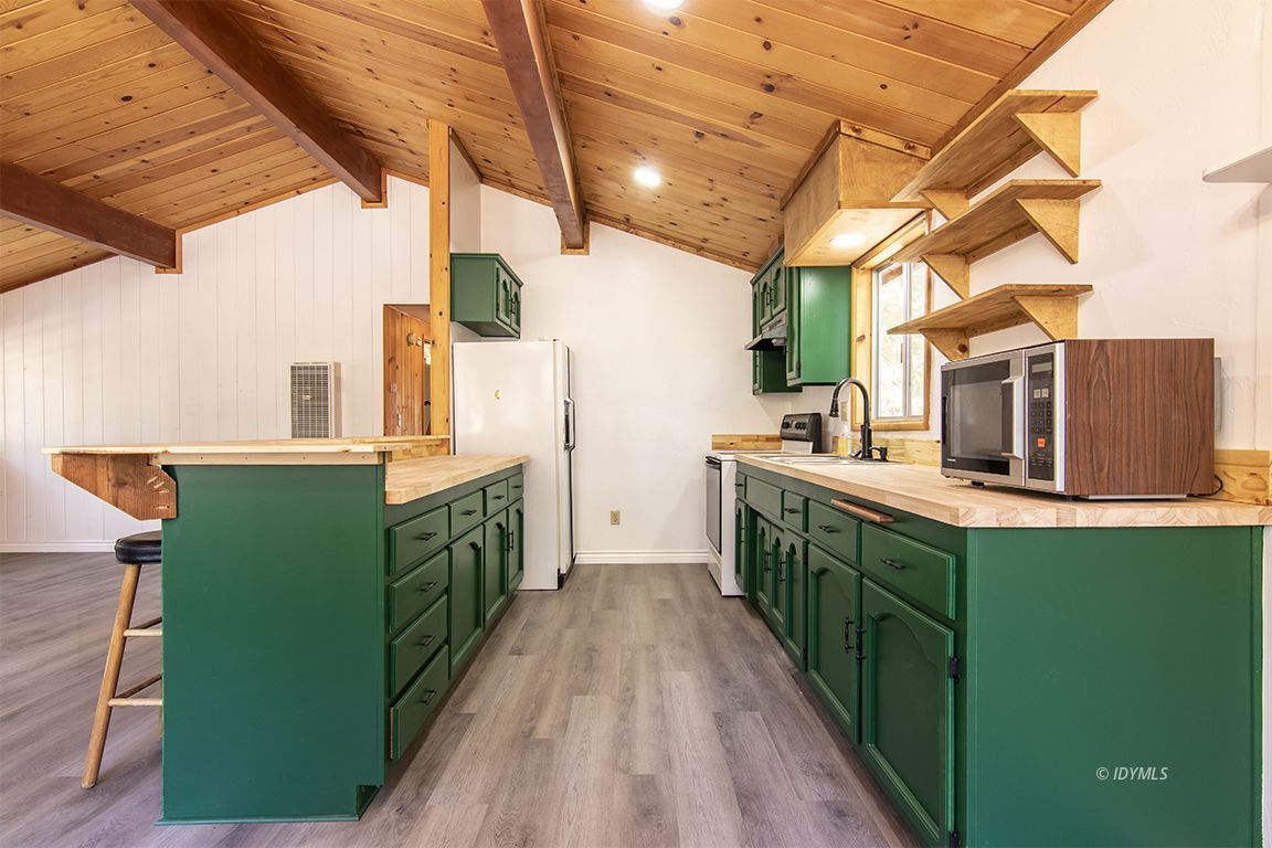25308 Marion Ridge Drive Idyllwild, CA 92549 - Photo 16 of 34 Untitled
