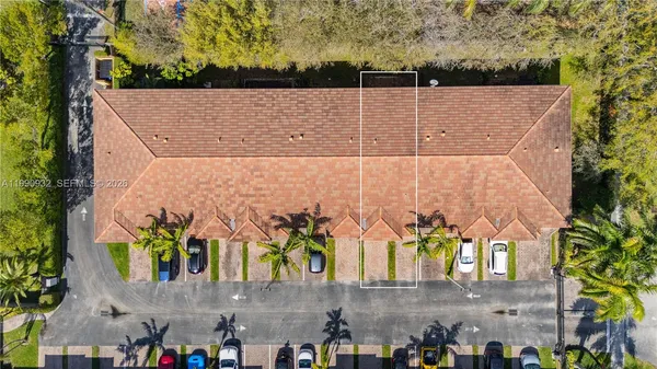 $449,000 | 330 Southwest 2nd Avenue, Unit 3, Hallandale Beach, FL 33009