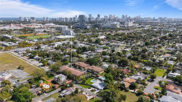 $449,000 | 330 Southwest 2nd Avenue, Unit 3, Hallandale Beach, FL 33009