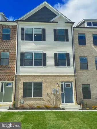 $3,395 | 5221 Manor Park Drive, Upper Marlboro, MD 20772