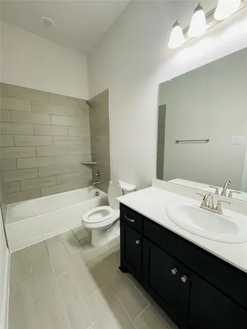 $2,050 | 513 Redbud Drive, Royse City, TX 75189