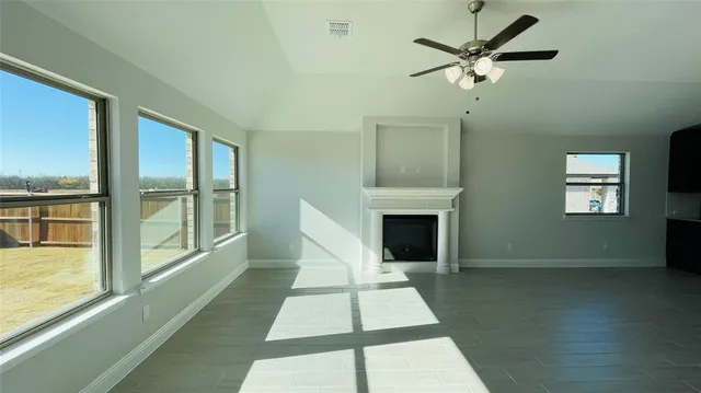 $2,050 | 513 Redbud Drive, Royse City, TX 75189