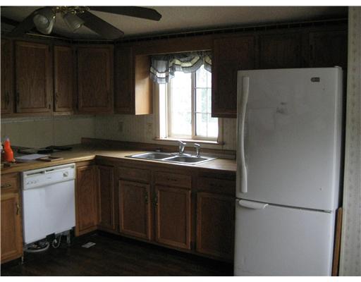 734 Coldbrook Road Hermon, ME 04401 - Photo 3 of 6 Kitchen.