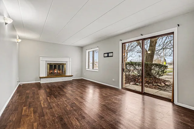 $139,900 | 2807 Glenwood Lansing Road, Unit 112, Lynwood, IL 60411