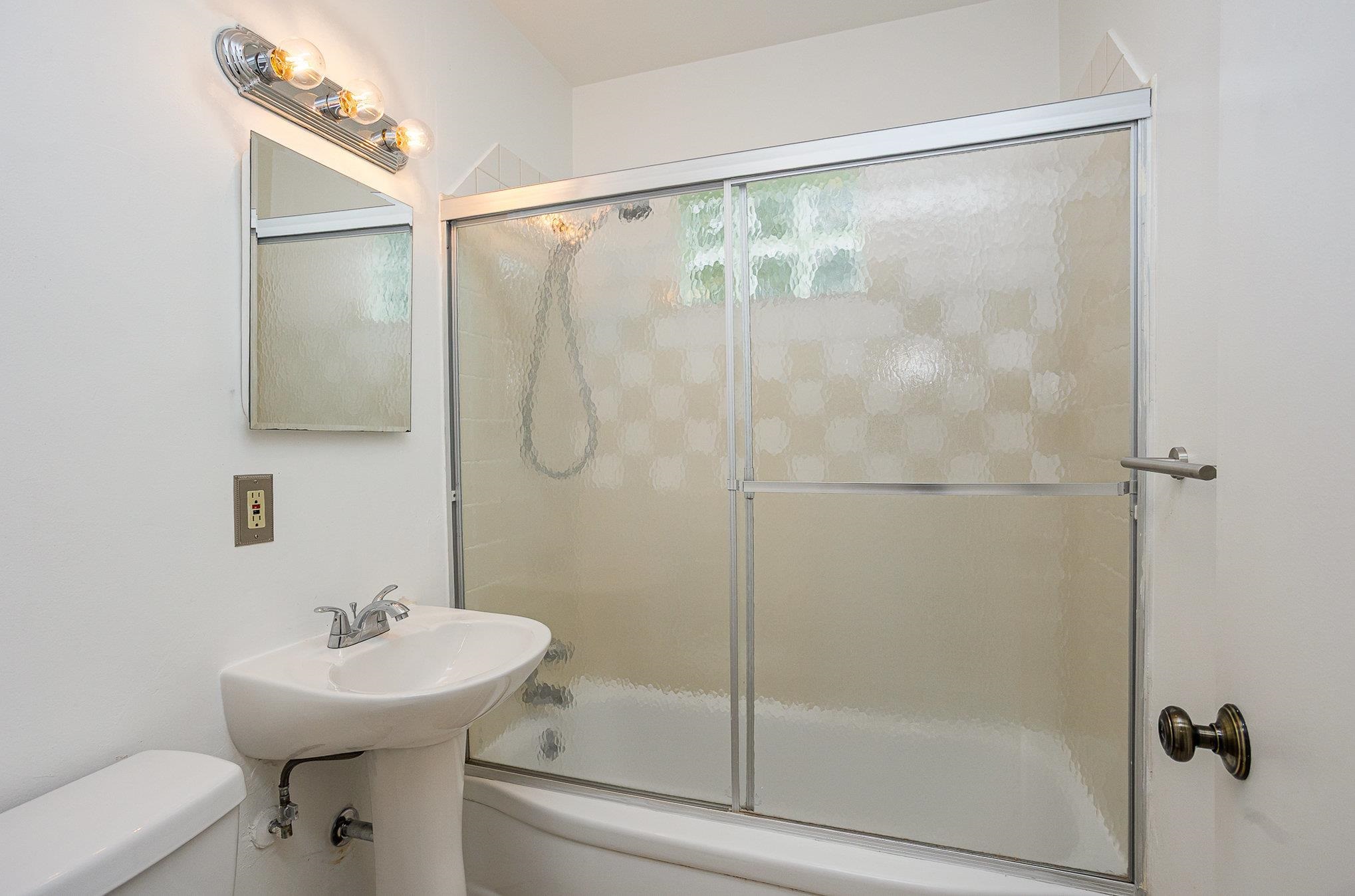 3480 2 Mile Road Bay City, MI 48706 - Photo 12 of 17 Gallery Image 12