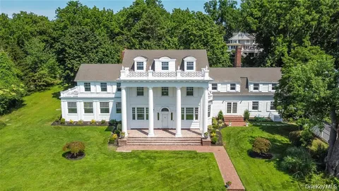 $4,850,000 | 158 East Shore Road, Huntington Bay, NY 11743