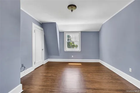 $4,850,000 | 158 East Shore Road, Huntington Bay, NY 11743