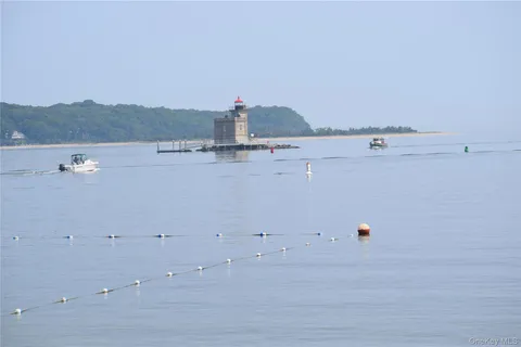 $4,850,000 | 158 East Shore Road, Huntington Bay, NY 11743