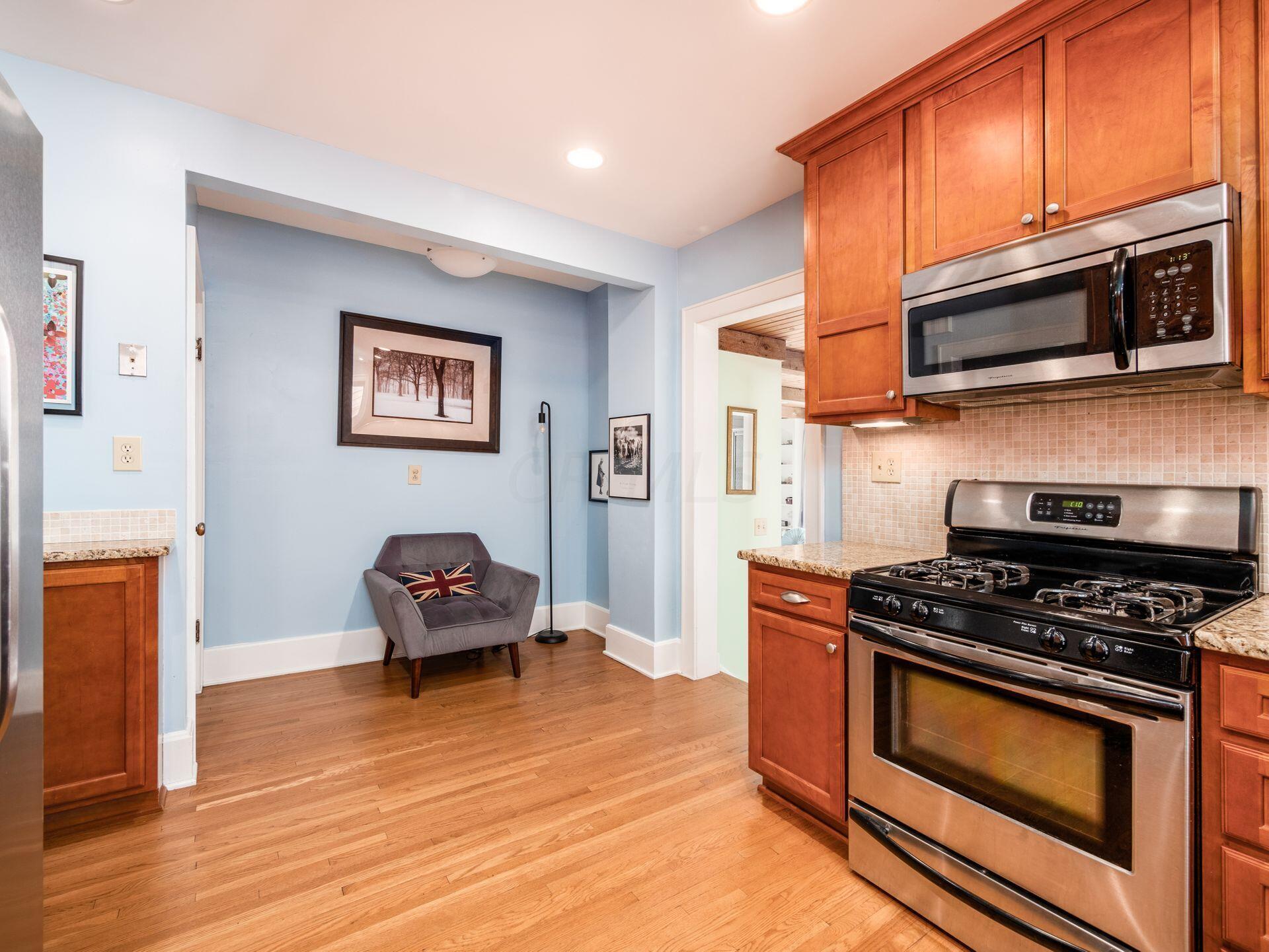 765 Vernon Road Bexley, OH 43209 - Photo 19 of 61 Kitchen