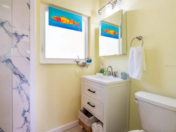 a close view of sink and tap
