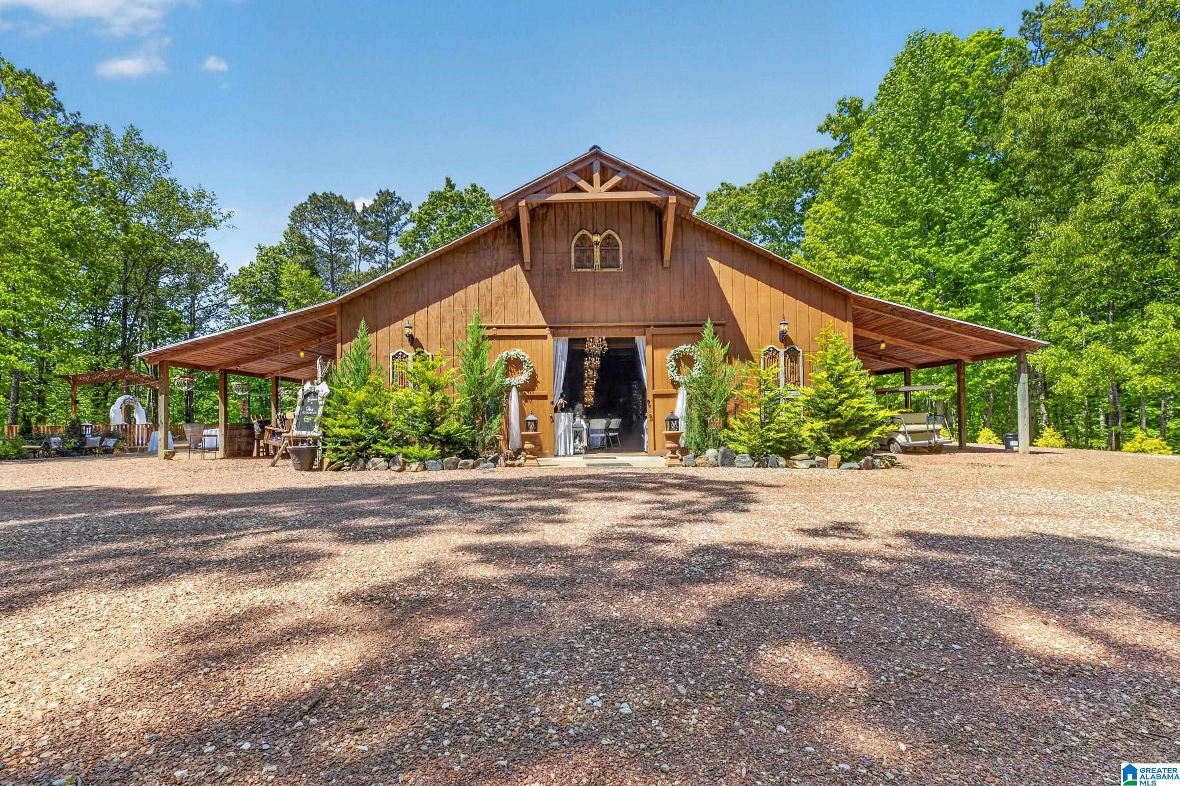 209 Angel Road Anniston, AL 36207 - Photo 3 of 81