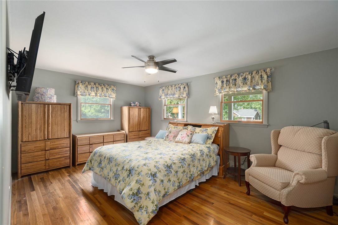 8 Birch Swamp Road Warren, RI 02885 - Photo 11 of 50 Gallery Image 11