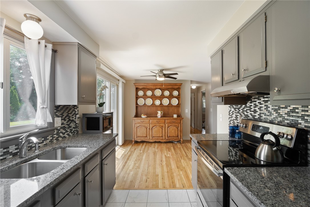 8 Birch Swamp Road Warren, RI 02885 - Photo 9 of 50 Gallery Image 9