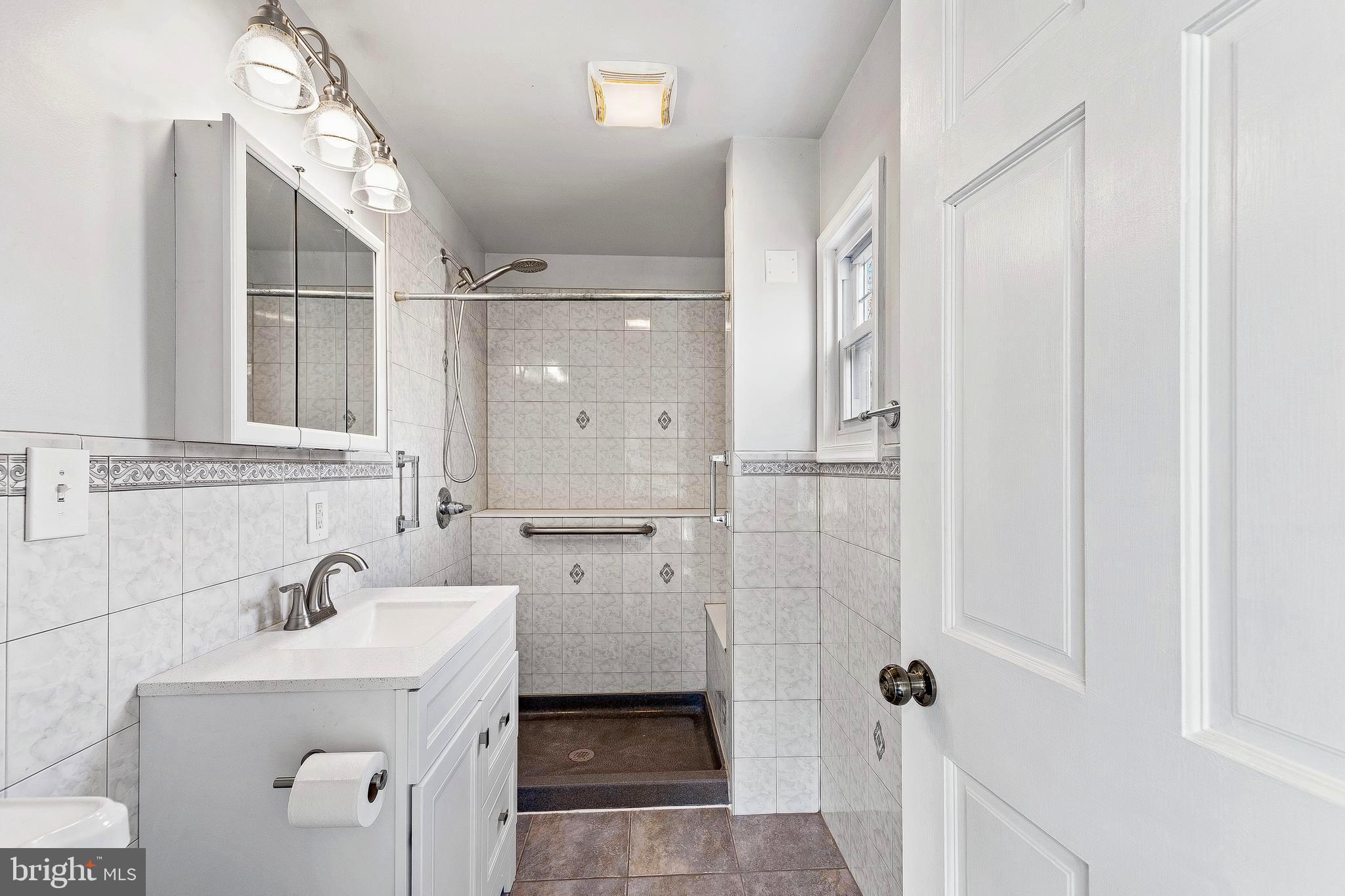 10905 Cross Rd Trail Brandywine, MD 20613 - Photo 23 of 52 ML bedroom bath