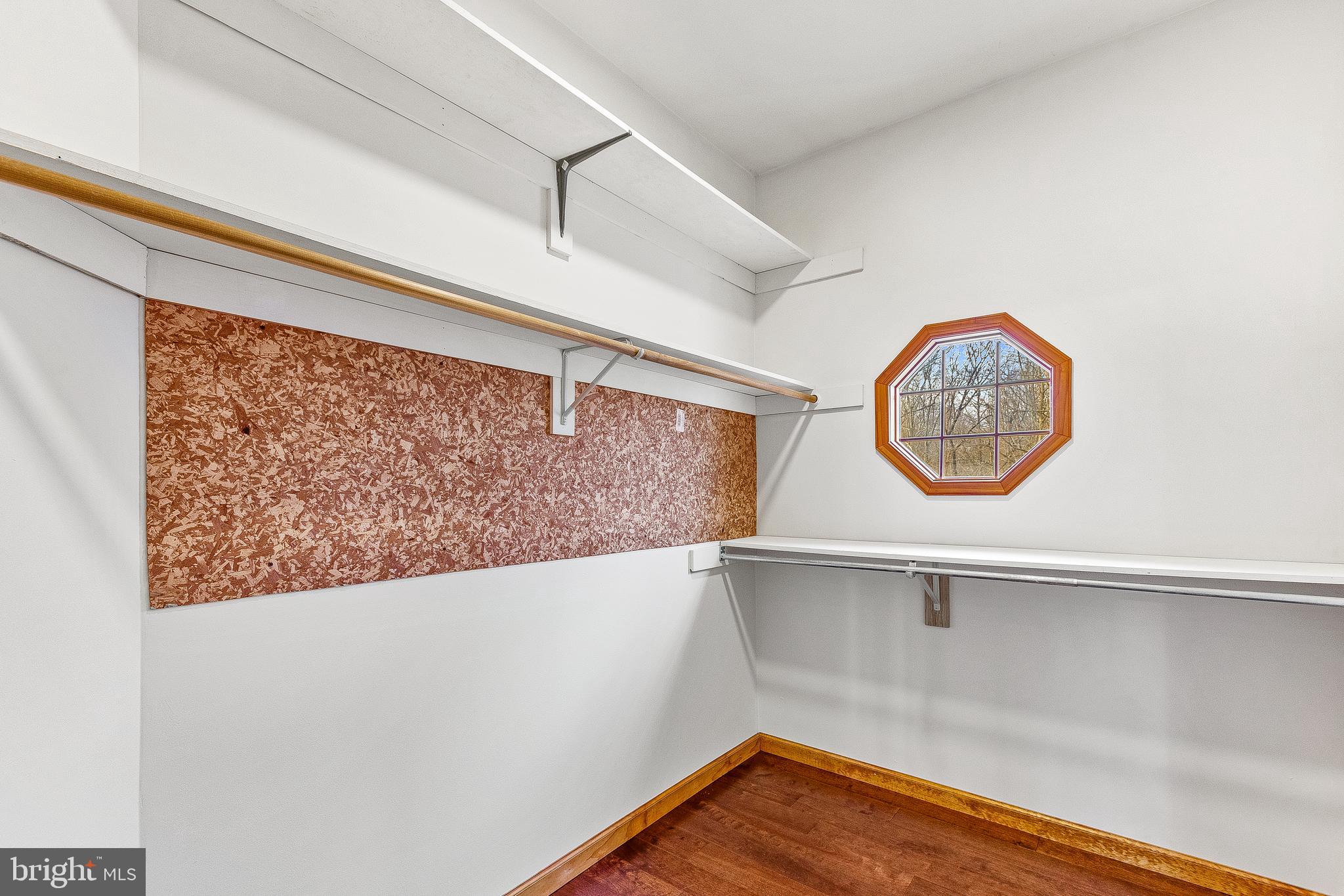 10905 Cross Rd Trail Brandywine, MD 20613 - Photo 37 of 52 Walk in closet