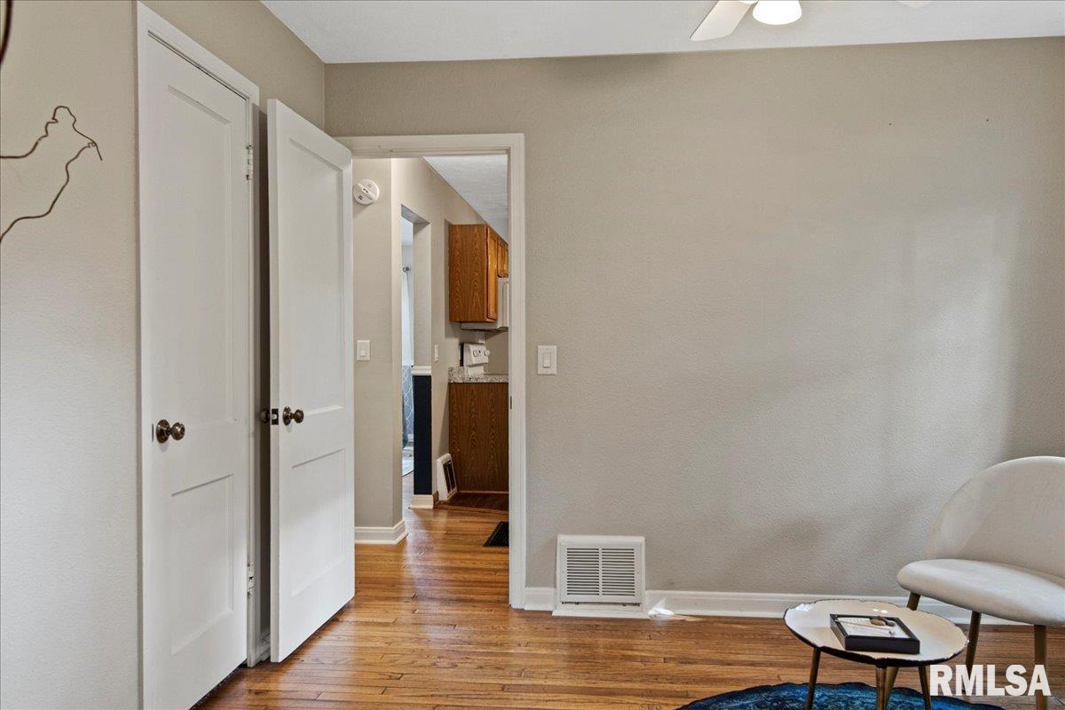 2118 East Hood Street Springfield, IL 62703 - Photo 23 of 43 Gallery Image 23