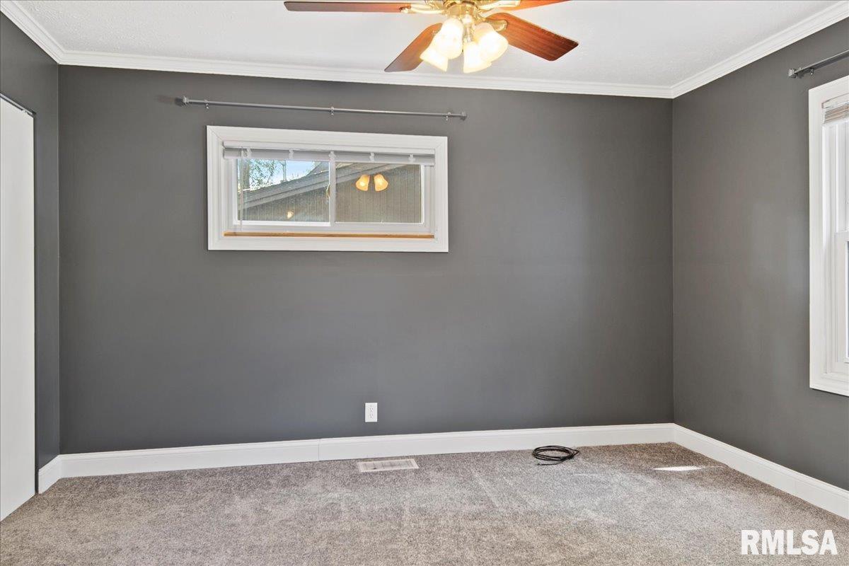 2118 East Hood Street Springfield, IL 62703 - Photo 25 of 43 Gallery Image 25