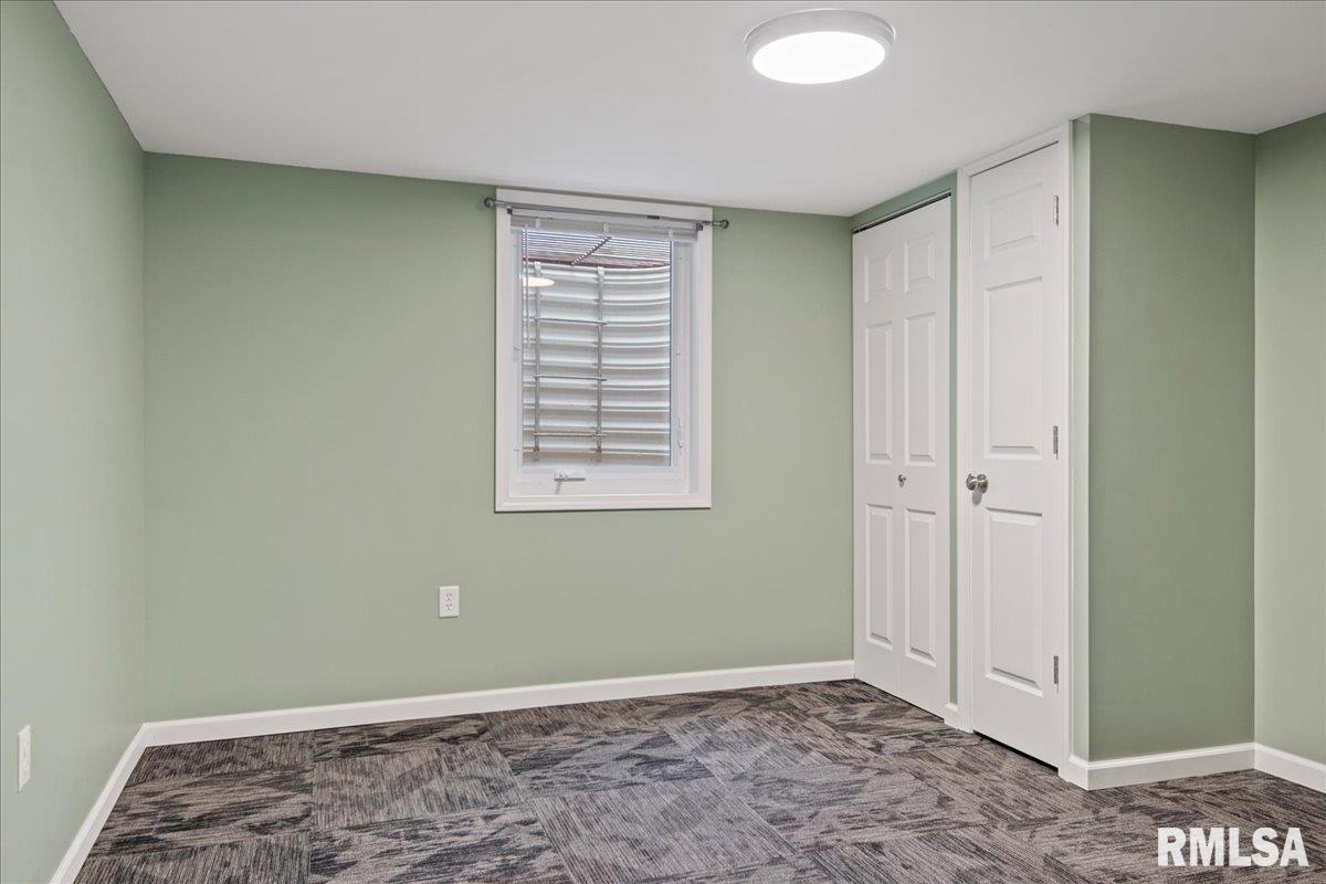 2118 East Hood Street Springfield, IL 62703 - Photo 33 of 43 Gallery Image 33
