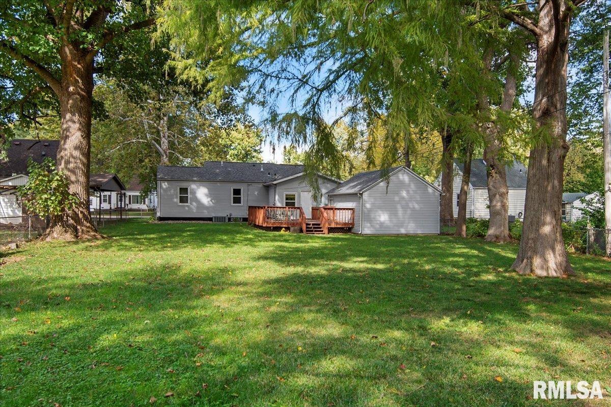 2118 East Hood Street Springfield, IL 62703 - Photo 40 of 43 Gallery Image 40