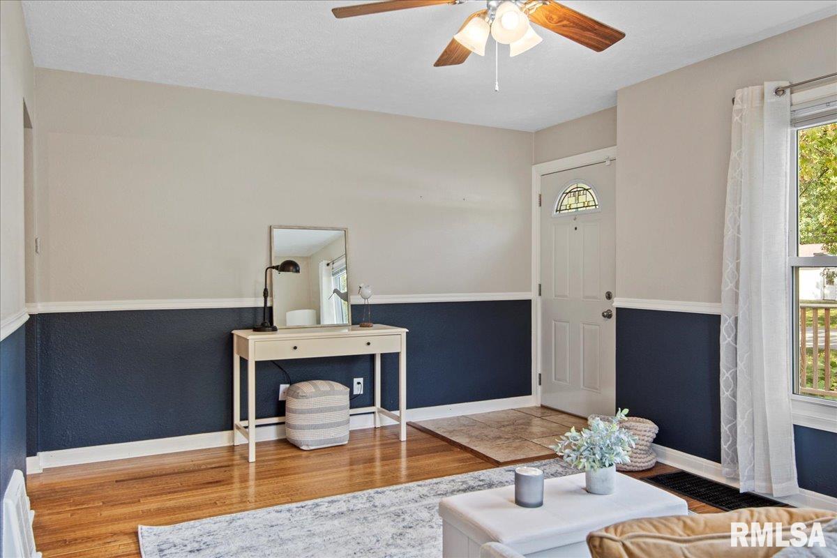 2118 East Hood Street Springfield, IL 62703 - Photo 8 of 43 Gallery Image 8
