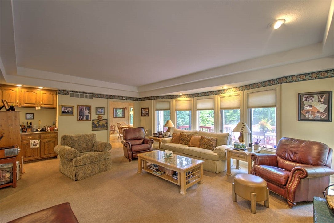 410 Country Club Court Decatur, IL 62521 - Photo 8 of 39 Gallery Image 8