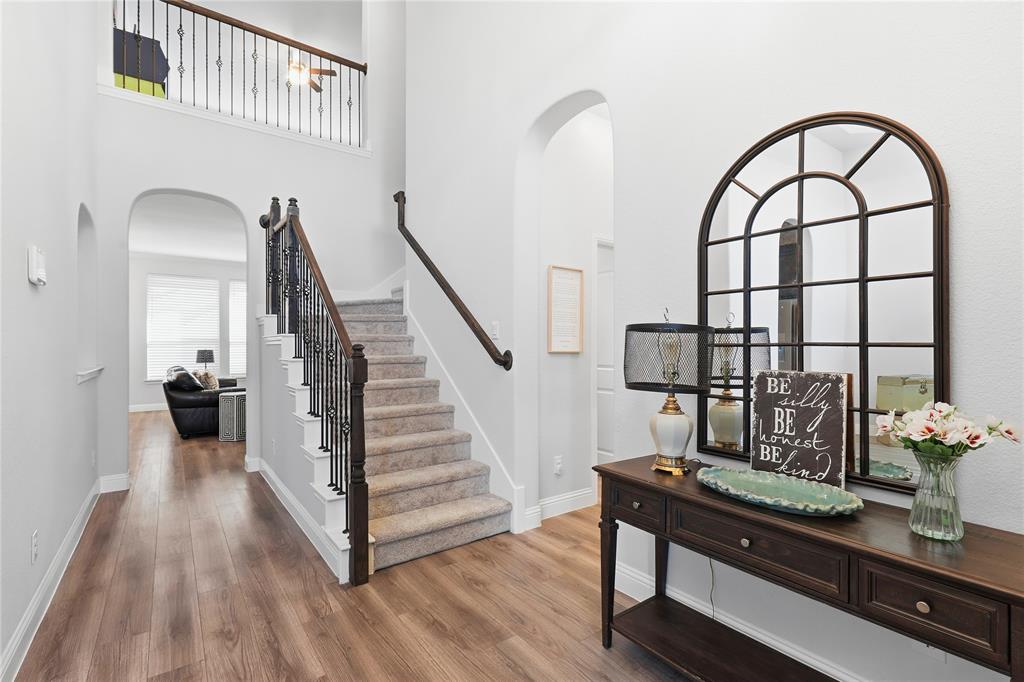 14849 Complacent Way Aledo, TX 76008 - Photo 5 of 40