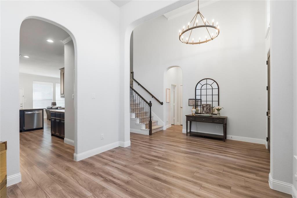 14849 Complacent Way Aledo, TX 76008 - Photo 6 of 40