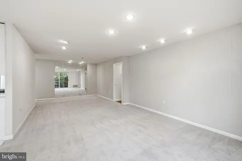 $245,000 | 1637 Oakwood Drive, Unit S115, Narberth, PA 19072