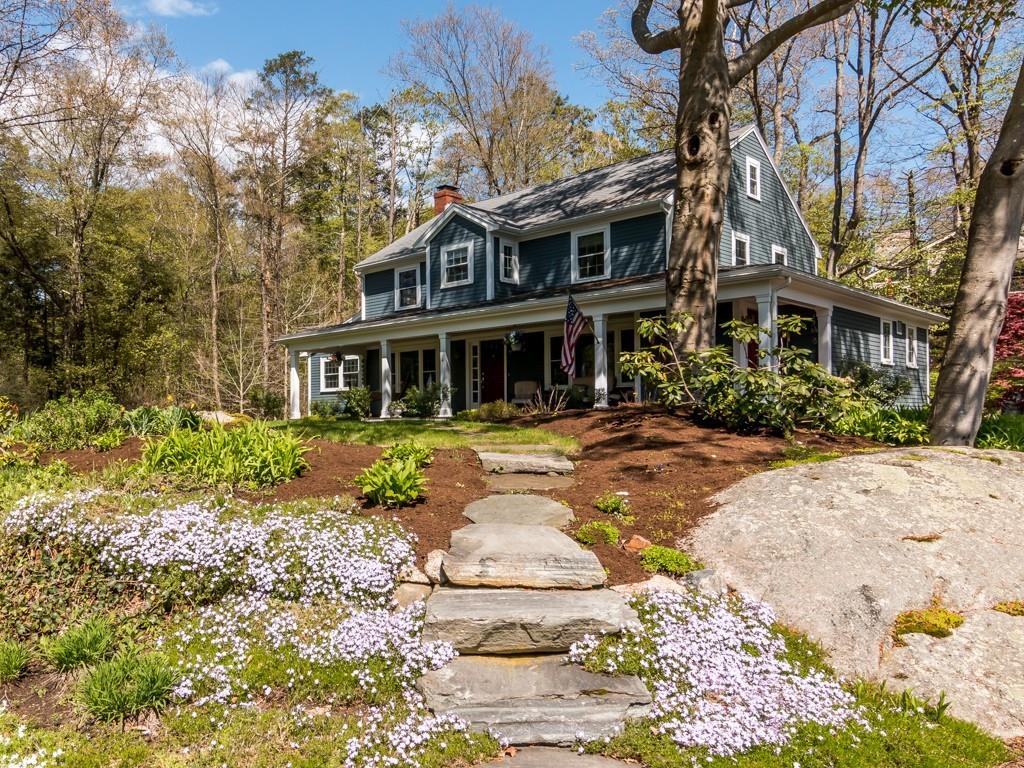 4 Highwood Road Manchester, MA 01944 - Photo 11 of 30 Gallery Image 11