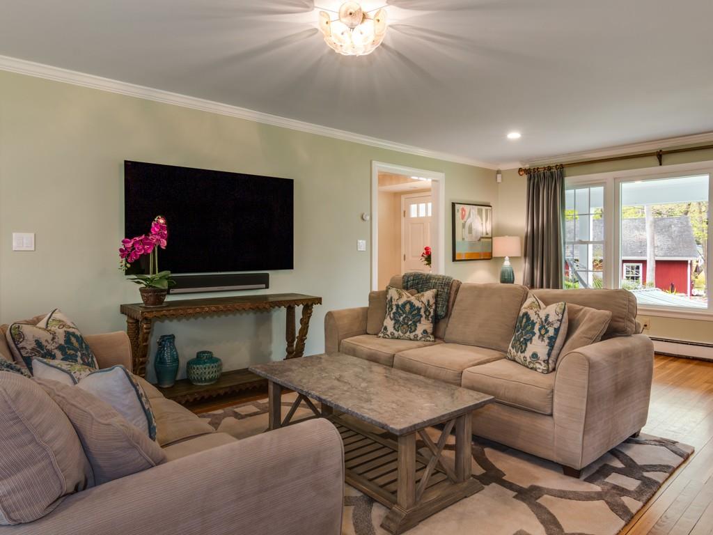 4 Highwood Road Manchester, MA 01944 - Photo 14 of 30 Gallery Image 14