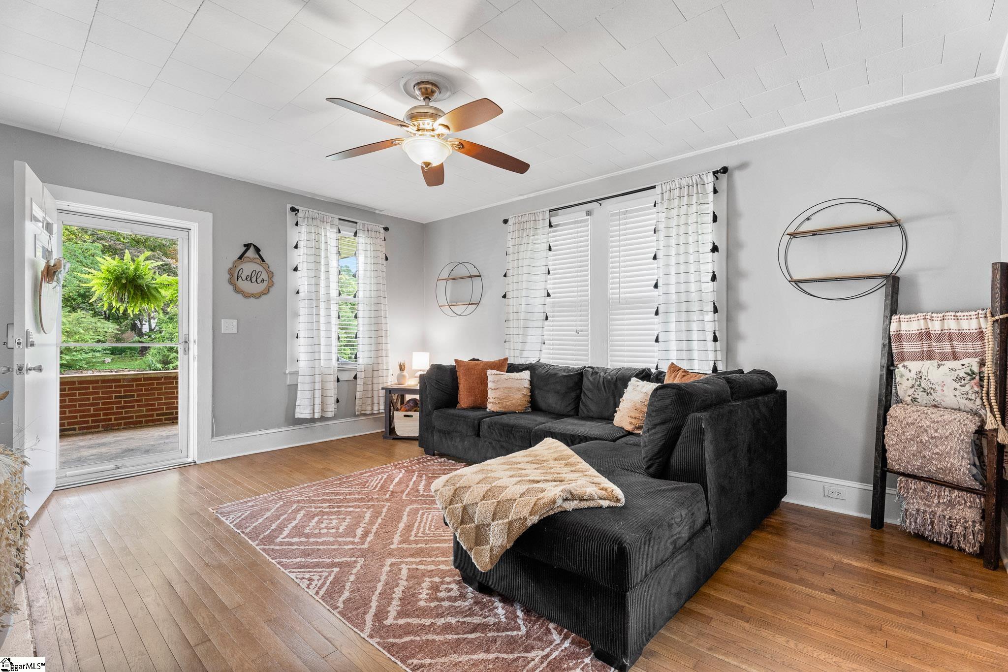 76 Lawrence Street Lyman, SC 29365 - Photo 4 of 29